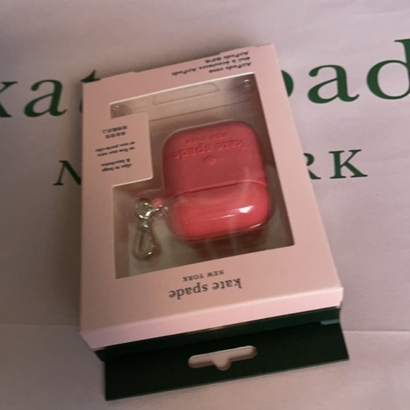 Kate Spade New York AirPods Case With Clip Panache Pink - Picture 10 of 16